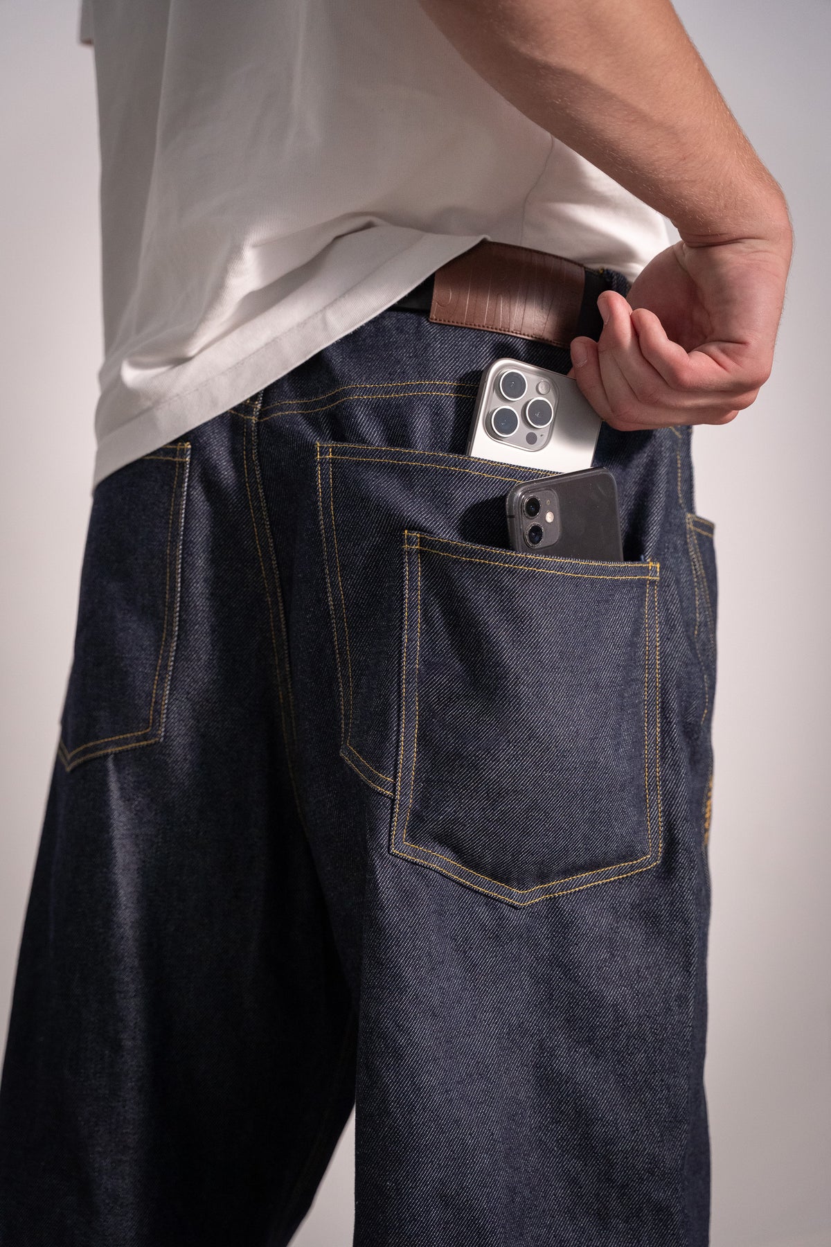 RAW DOUBLE POCKET DENIM